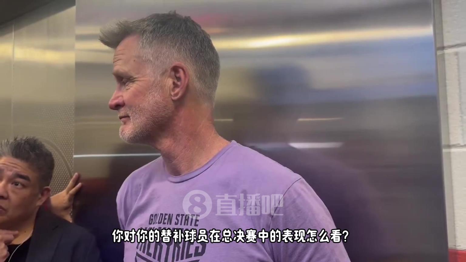 記者：你們替補在總決賽有競爭力嗎？科爾：先別說總決賽，我們想進季后賽